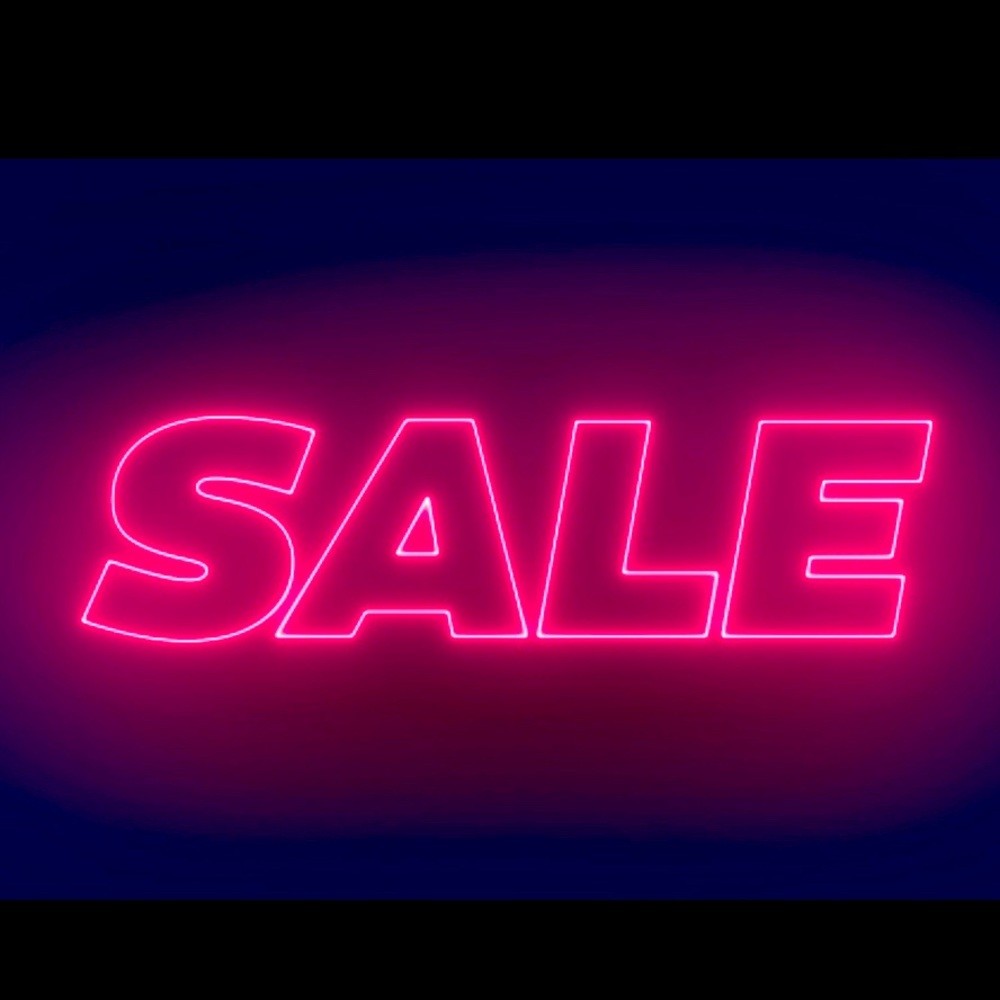 Seasons Changing Close Out Sale TWO DAYS ONLY!